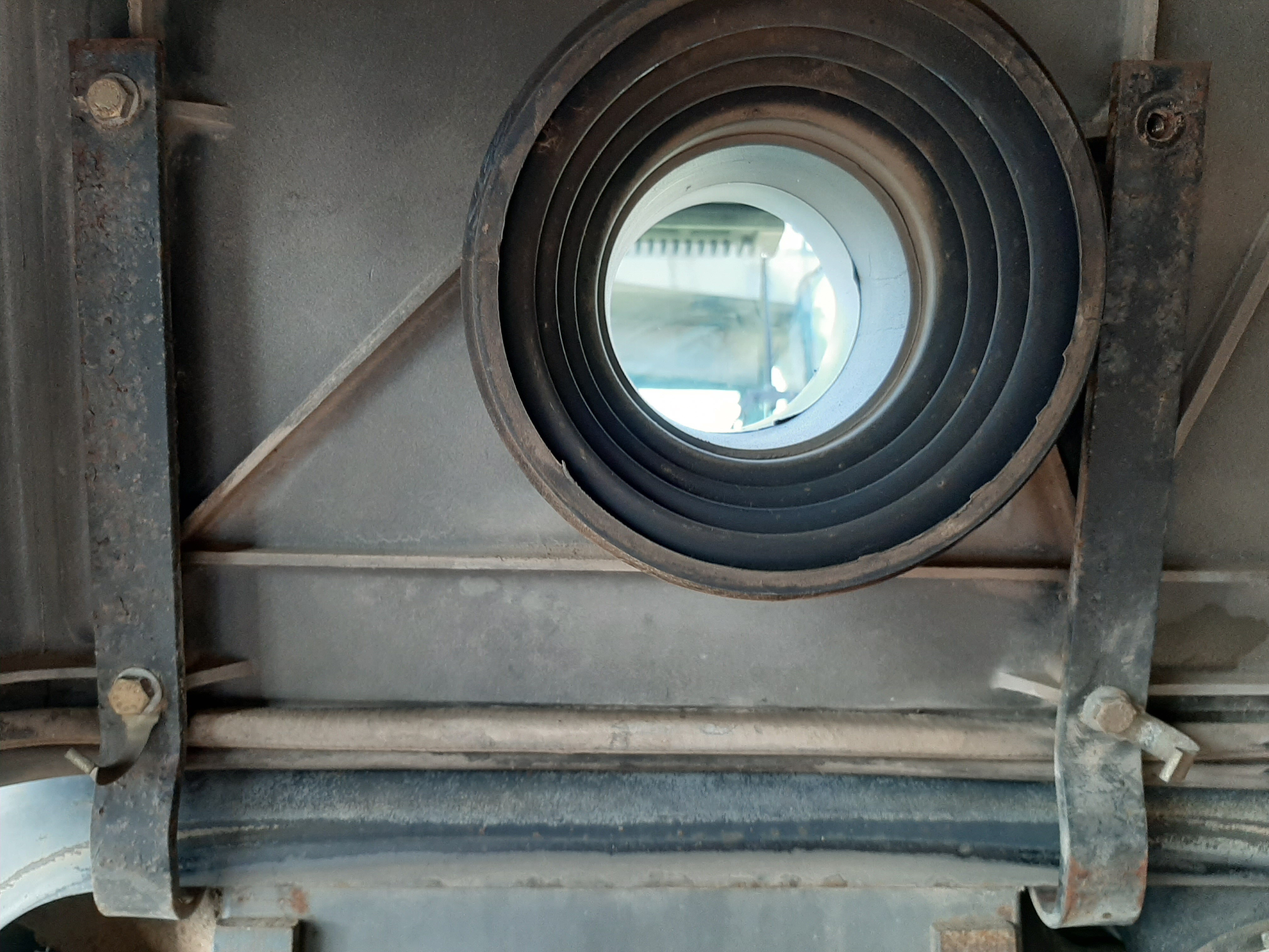 Frontmaske
